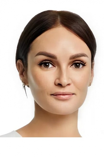 ЯРЕМА Евгения Николаевна